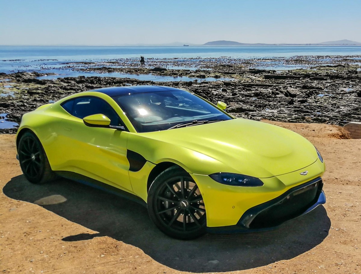 Aston Martin Vantage (2018) Launch Review - Cars.co.za